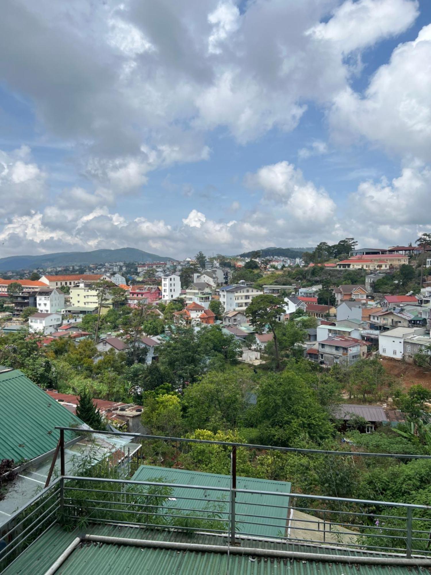 Khach San Lan Dai Hotel Dalat Bagian luar foto